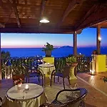 B&B Monte Solaro 아나카프리