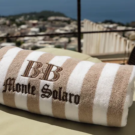 Monte Solaro Oda ve Kahvaltı 4*