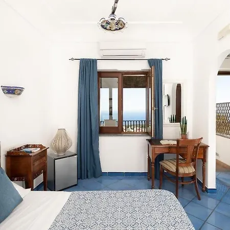 לינה וארוחת בוקר Monte Solaro